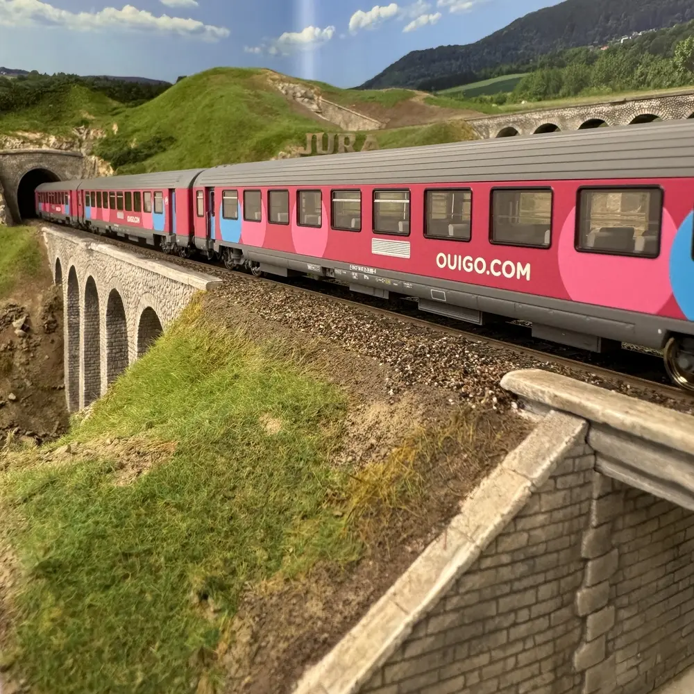 Coffret de 3 voitures corail - Roco 6200025 - SNCF - HO 1/87 - EP. VI - 4