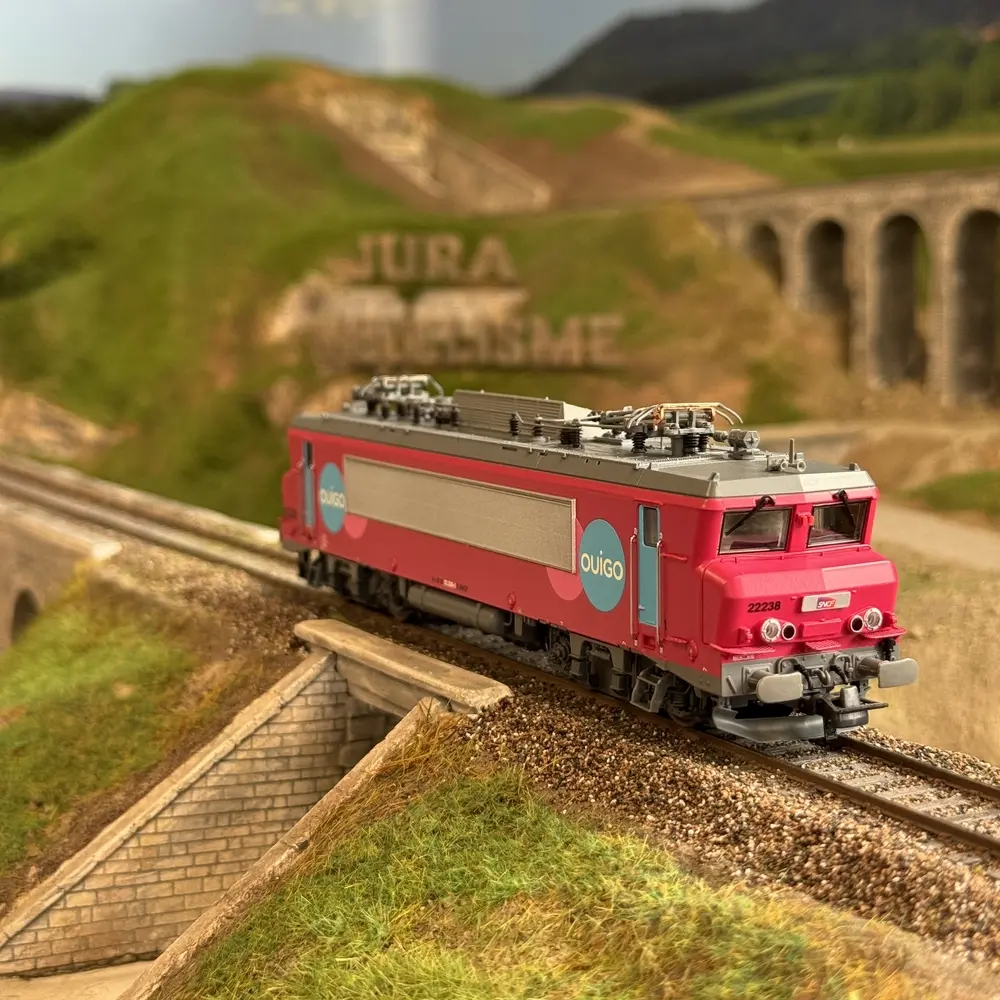 Locomotive électrique BB 22238 Ouigo - Roco 7500013 - SNCF - HO 1/87 - EP. VI - Analogique - 2R - 11