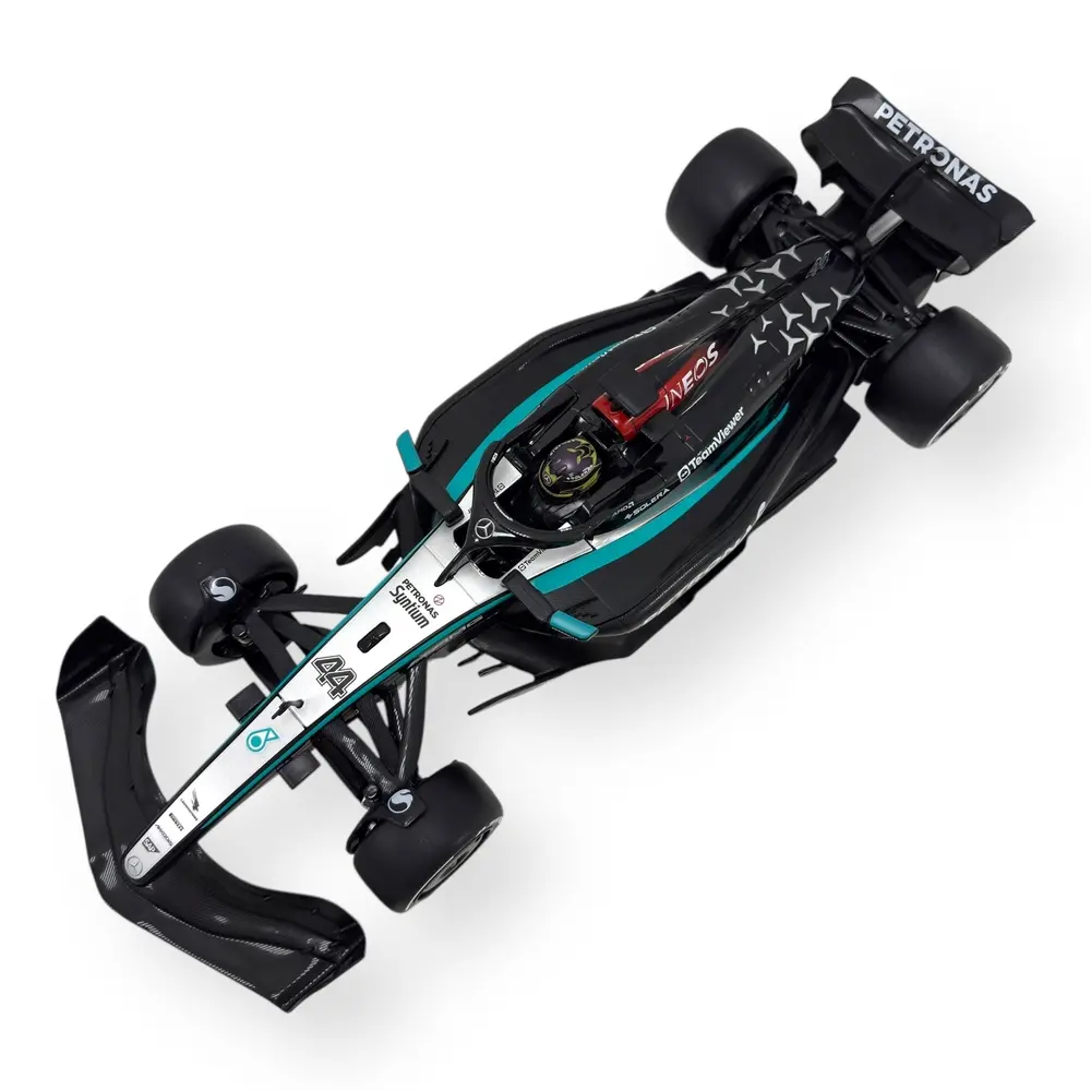 Mercedes AMG Petronas F1 W15 E Performance - Rastar RS10250 - 1/12 - 5