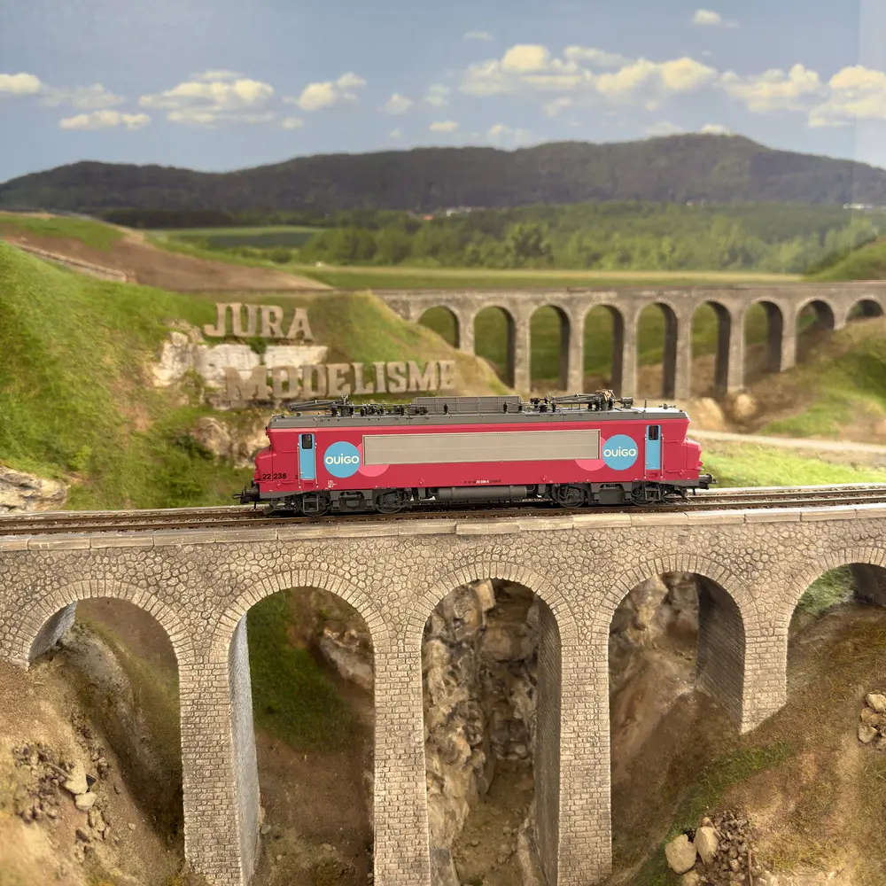 Locomotive électrique BB 22238 Ouigo - Roco 7520013 - SNCF - HO 1/87 - EP. VI - Digital Sound - 3R - 9