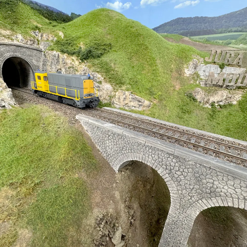 Locomotive diesel BB 62405 - Roco 7300006 - HO 1/87 - SNCF - EP. V - Analogique - 2R - 7