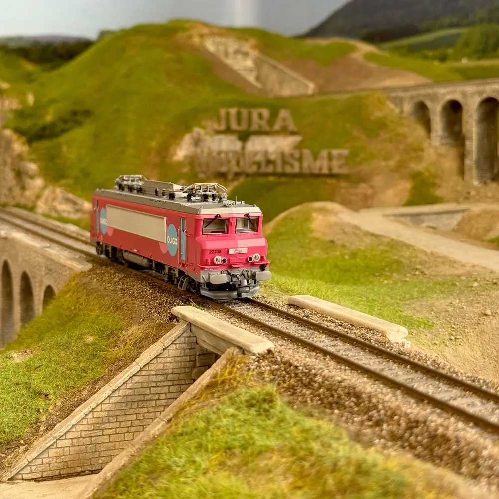 Locomotive électrique BB 22238 Ouigo - Roco 7510013 - SNCF - HO 1/87 - EP. VI - Digital Sound - 2R - 8