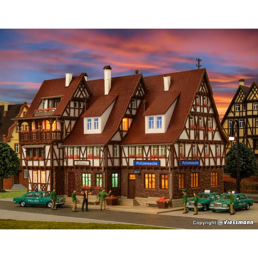 Kit éclairé Mairie, Commissariat, Prison & 1 figurine VOLLMER 43693 HO 1/87 - 4