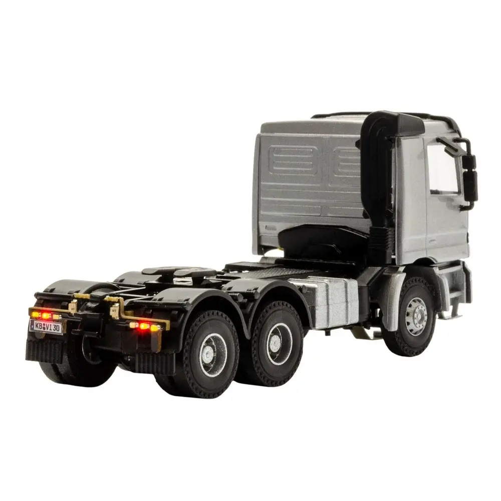 Camion motorisé Mercedes-Benz ACTROS Viessmann 8030 - HO 1/87 - livrée grise - 2