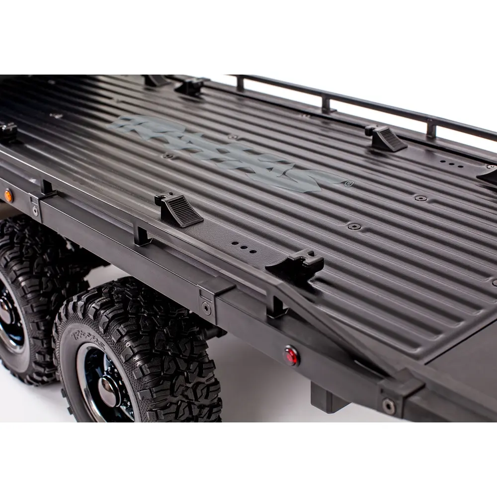 Camion à plateau TRX-6 Ultimate RC Hauler 6x6 RTR avec treuil - Traxxas 88086-84-BLK - 1/10 - 13