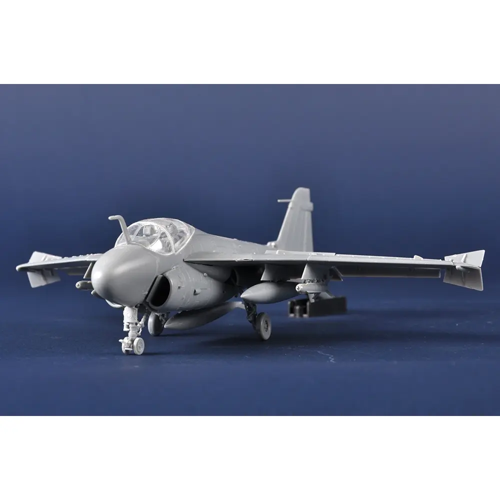 Avion d'attaque américain A-6A "Intruder" - Trumpeter 01640 - 1/72 - 15