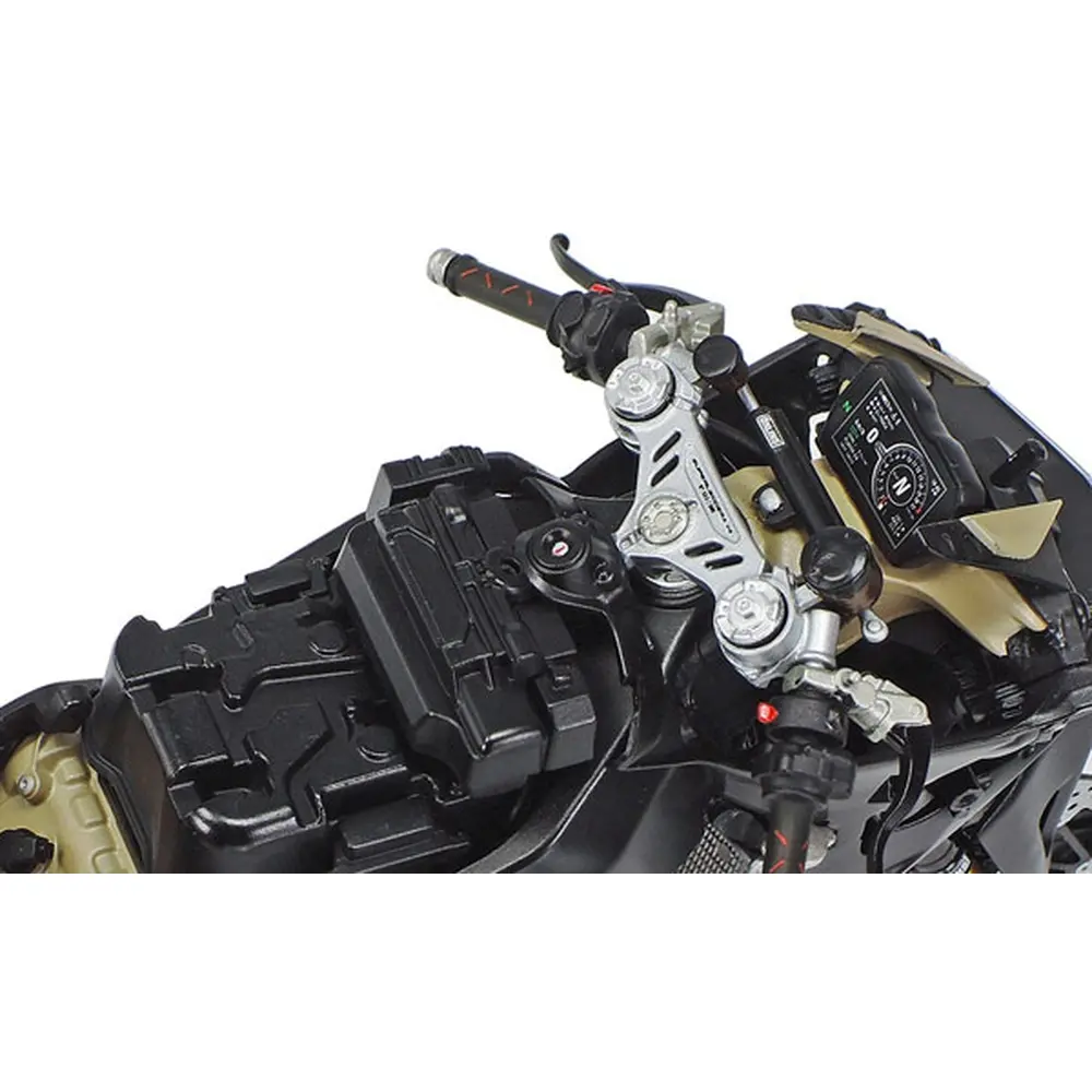 Ducati Superleggera V4 - Tamiya 14140 - 1/12 - 12