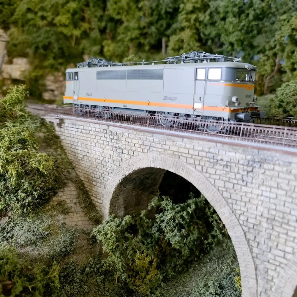 Locomotive électrique BB 9263 - Ree Modèles MB085S - HO 1/87 - SNCF - Ep IV-V - Digital sound - 2R - 8