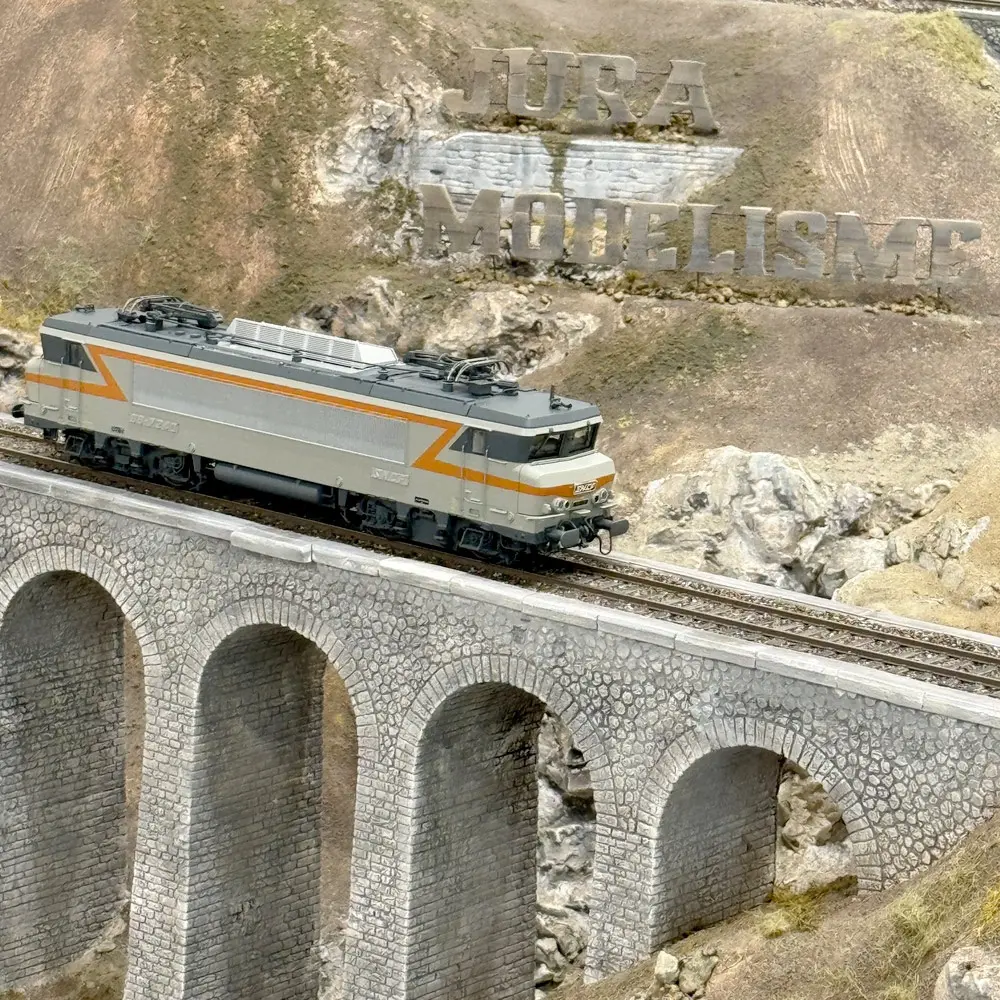 Locomotive électrique BB 7240 - LS MODELS 11207S - EP IV - HO 1/87 - SNCF - DCC SON - 5