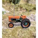 Tracteur SOMECA SOM40 orange avec roues 36' - Ree Modèles BA007 - HO 1/87 - Ep III - 3