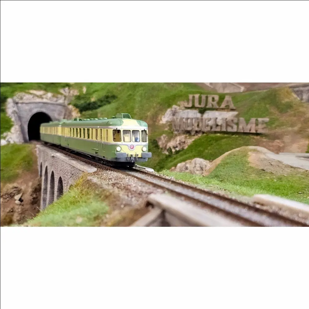 Autorail RGP 2 X-2703 Marseille - ACC SON - REE MODELES MB173SAC SNCF - HO - EP III - 10