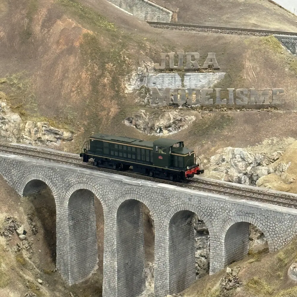 Locomotive Diesel 040 DE 4- DCC SON - REE MODELES JM012S - SNCF - HO - EpIII - 5