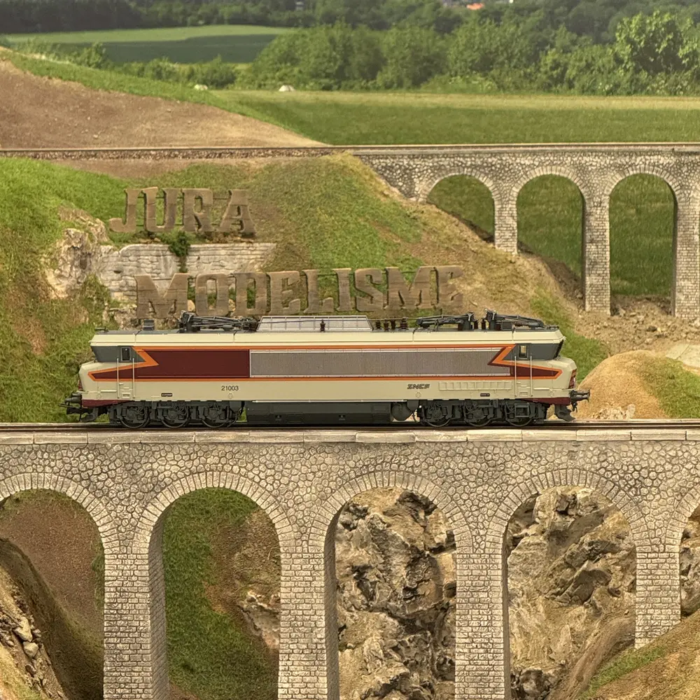 OZHJ2421DC-photo_5.webp