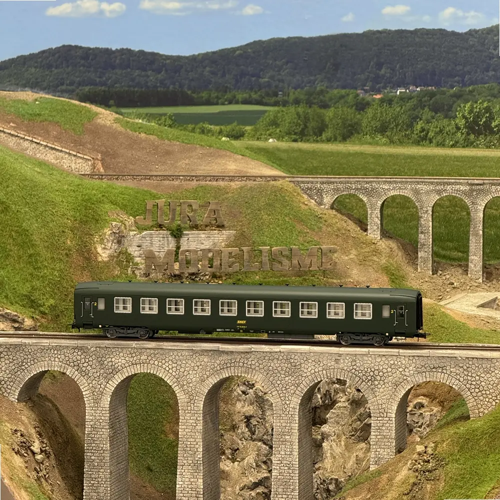 OZHJ4052-photo_3.webp