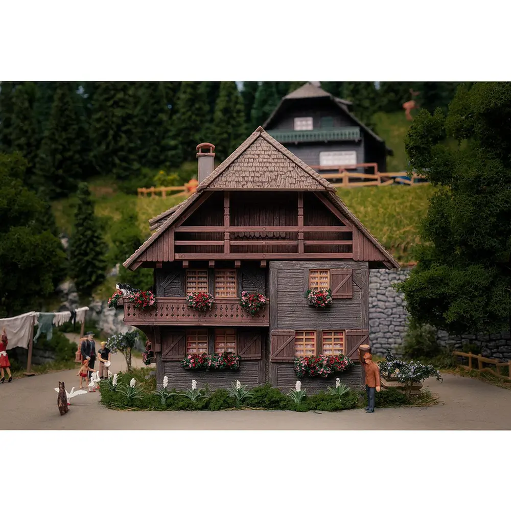 FA130012-photo_5.webp