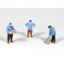 3 Postiers chargeant/déchargeant des sacs postaux - Régions et compagnies GAR056 - HO 1/87