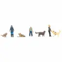 Promeneurs avec chiens - Faller 151745 - HO 1/87
