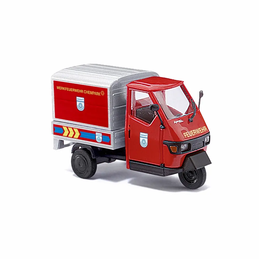 Piaggio Ape 50, pompiers de l'usine Chempark - Busch 48449 - HO 1/87