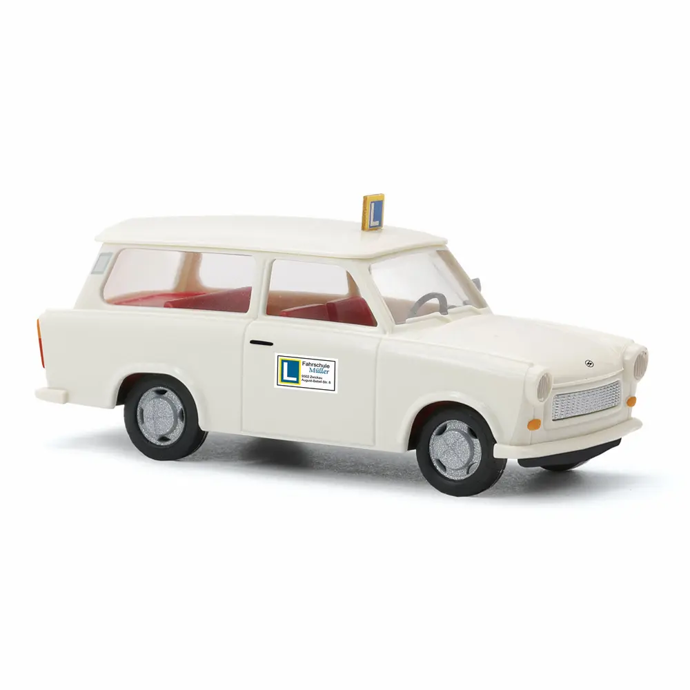 Trabant P601 Kombi, auto-école - Busch 53215 - HO 1/87