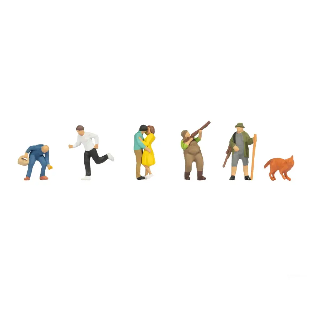 7 figurines dans la forêt - Noch 45883 - TT 1/120
