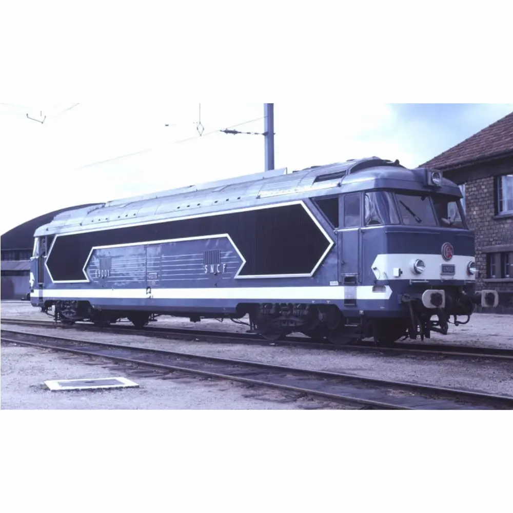 Locomotive diesel BB 69001, dépôt de Chalindrey - Ree Modèles BB69001IIISAC - HO 1/87 - SNCF - Ep III - Digital sound fumigène - 3R