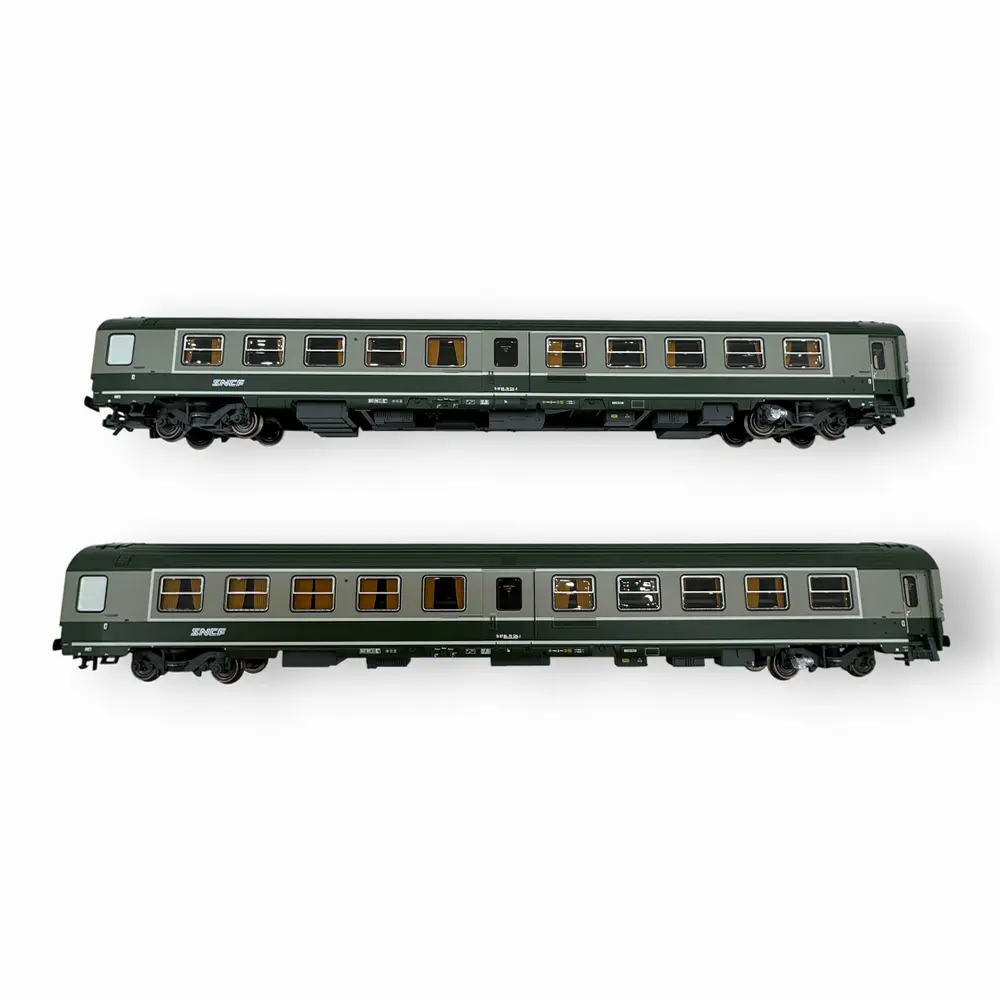Set de 2 voitures « Ambulance SO » vert garrigue et gris béton avec logo nouille - Ree Modèles JM049 - HO 1/87 - SNCF - Ep IV-V - 2R