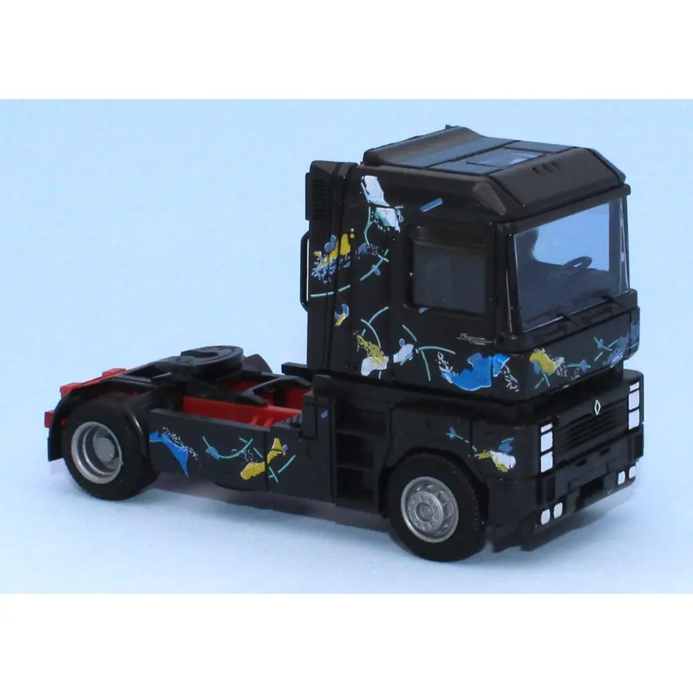 Camion Renault Magnum, 2 axes, "jeux de couleurs" - AWM 70021 - HO 1/87