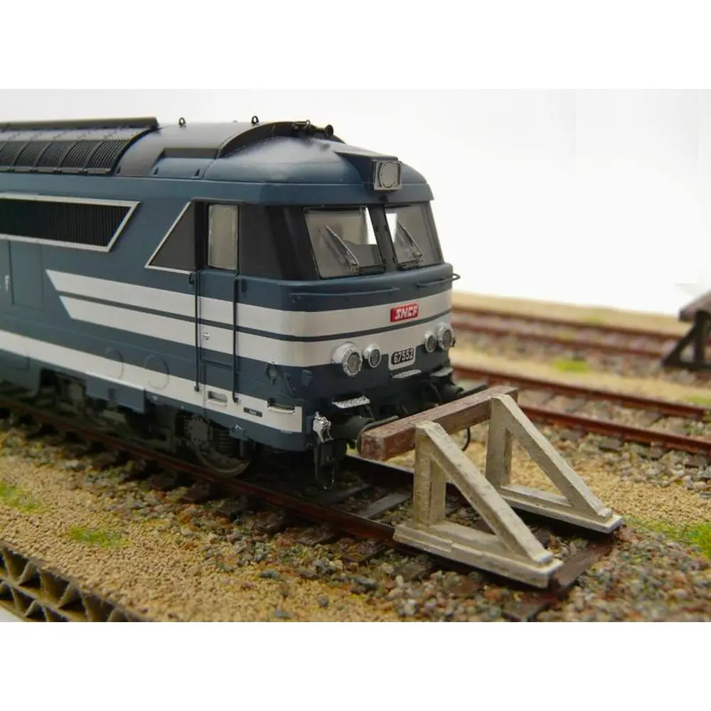 Lot de 12 heurtoirs classiques - Bois Modélisme 113010 - HO 1/87