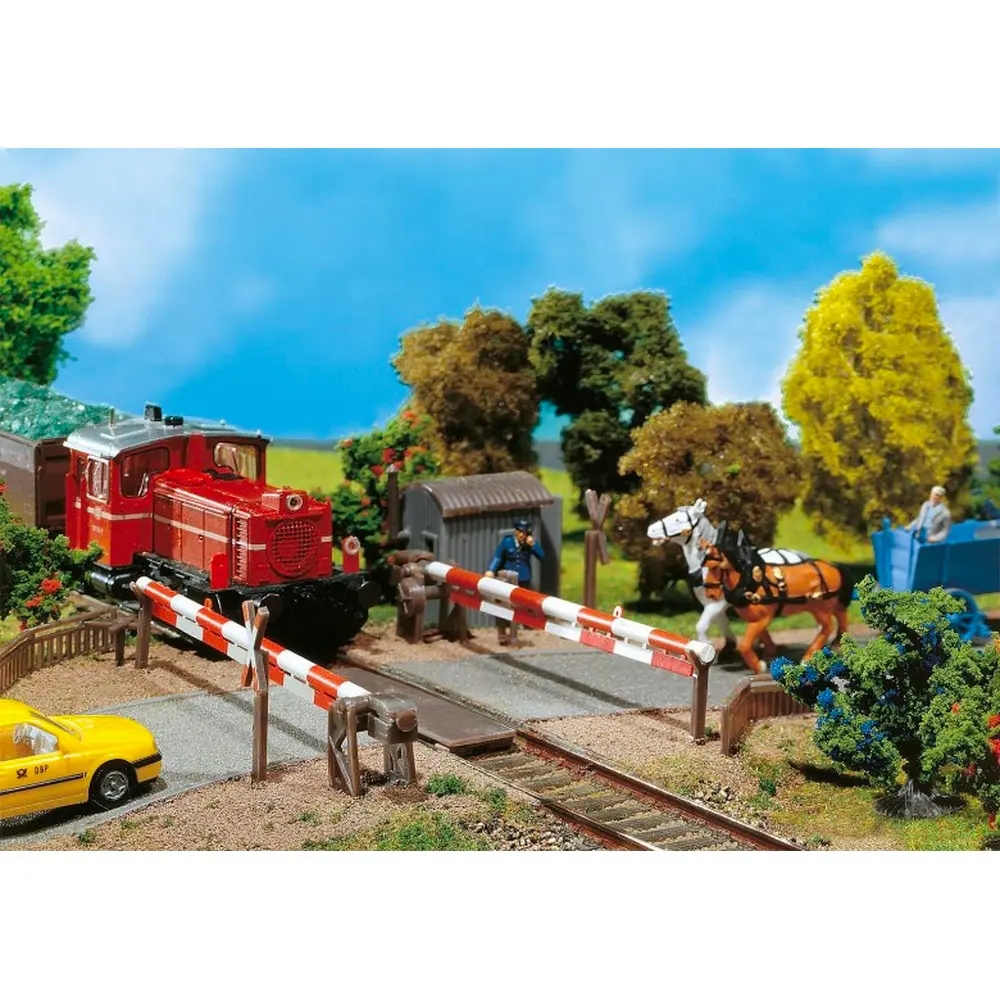 Passage à niveau - HO 1/87ème - FA120173