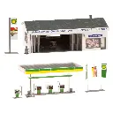 Station-service avec bâtiment de service - Faller 130345 - HO 1/87