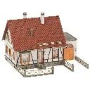 Maison à colombages avec garage FALLER 130215 - HO 1/87