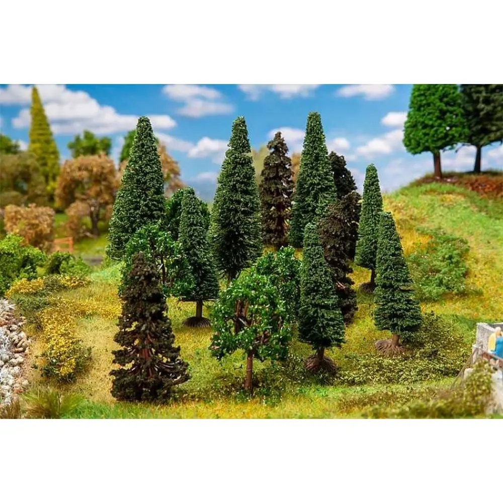 Lot de 15 arbres de forêt assortis de 70 à 90 mm - FALLER 181529