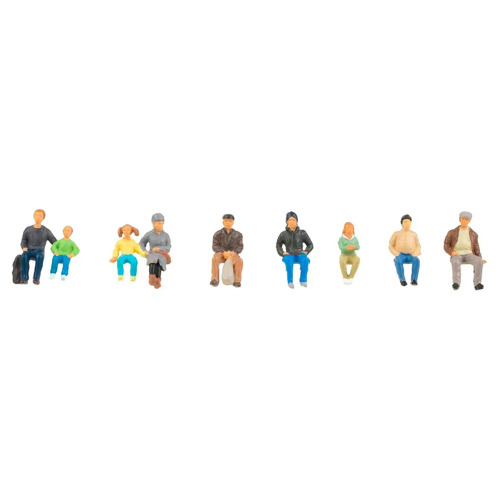 Lot de 9 personnages assis, adultes et enfants Faller 151663 - HO : 1/87