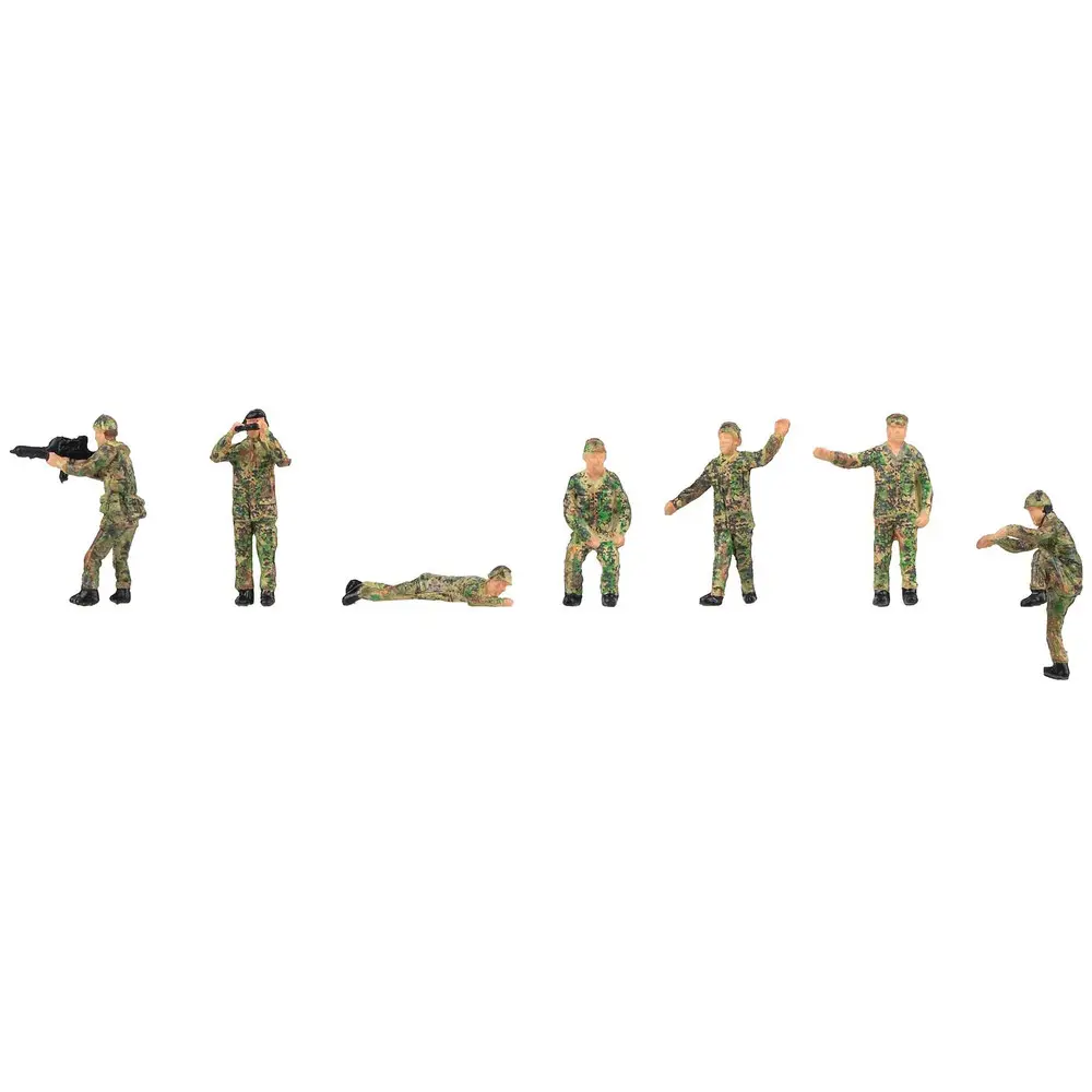 7 soldats en formation - Faller 151751 - HO 1/87e