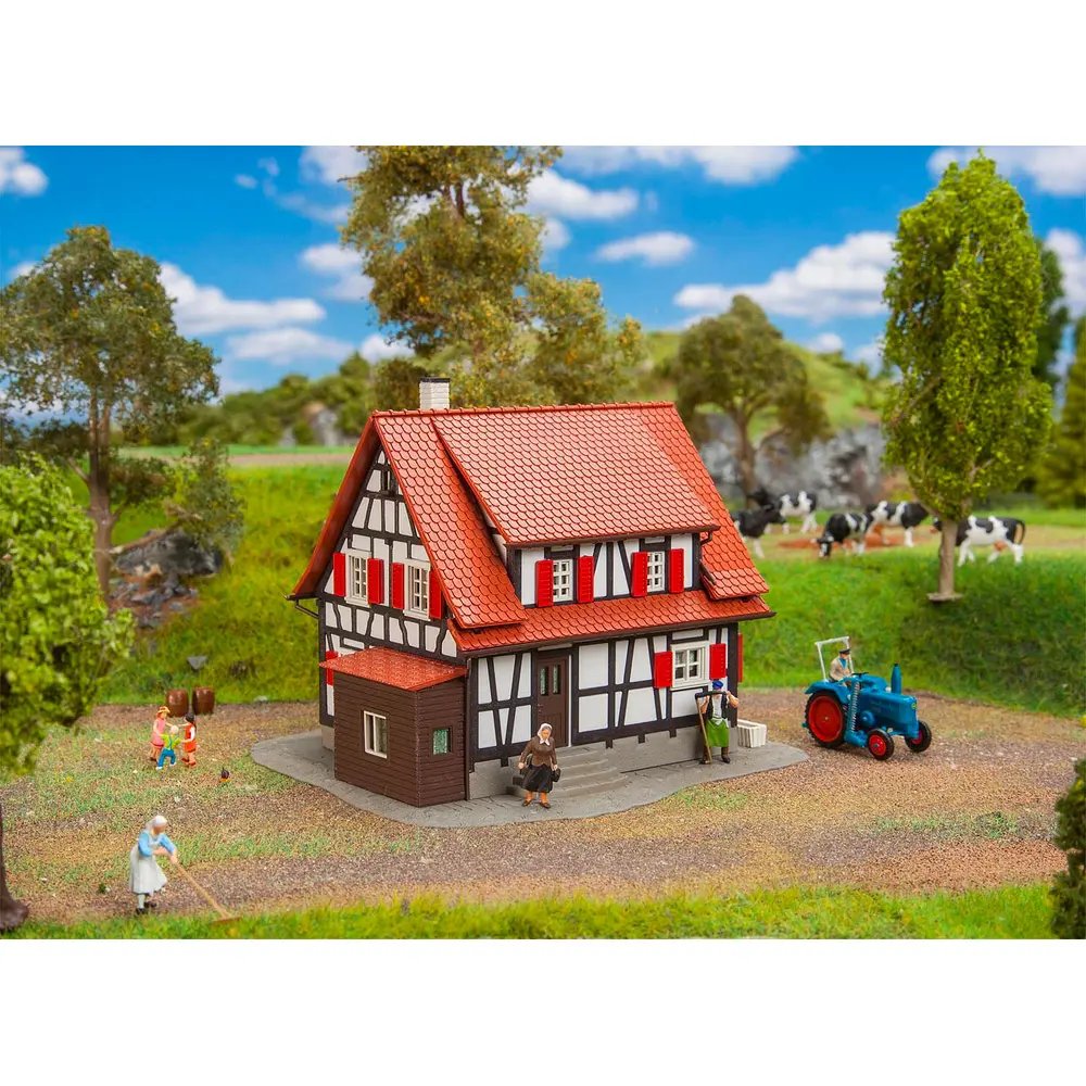 Maison à colombages - Faller 131374 - HO 1/87 - 121x126x95 mm