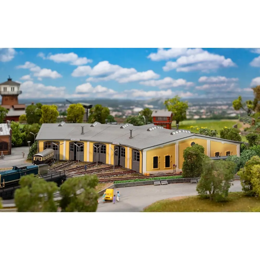 Ringlokschuppen Freilassing - FALLER 282725 - Z 1/220