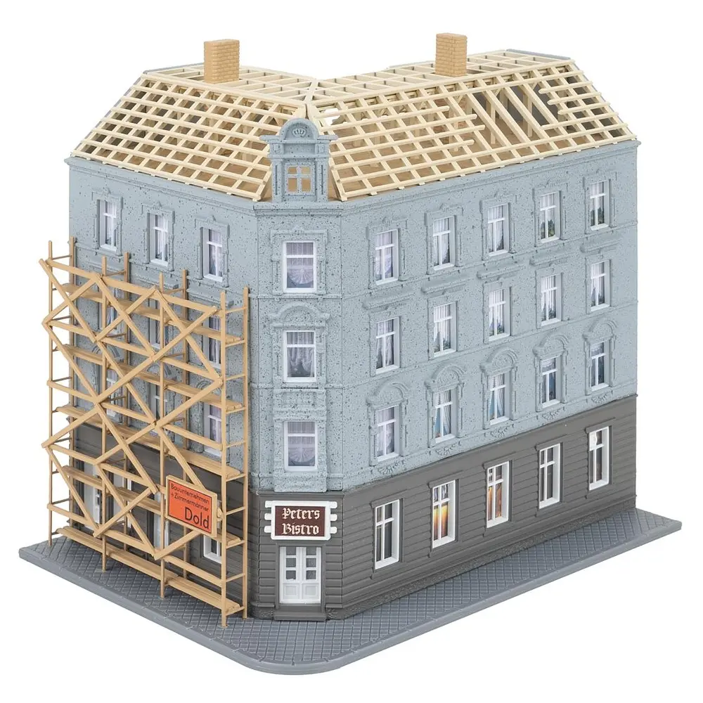 Ancienne maison de ville en cours de rénovation - Faller 232166 - N 1/160 - Ep.IV