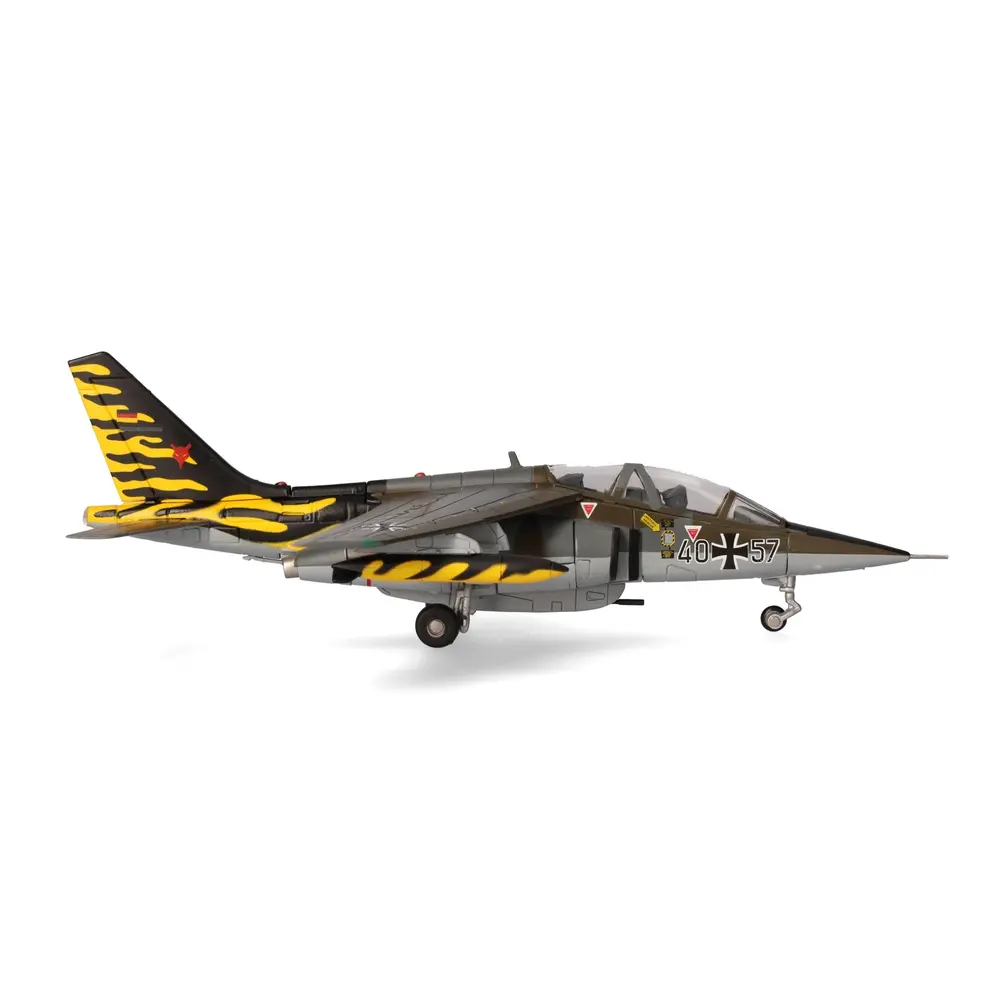 Luftwaffe Alpha Jet A - Fighter-Bomber Wing 43 (JaboG 43), Oldenburg - NATO Tiger Meet 1991 – 40+57 - Herpa 580878 - 1/72