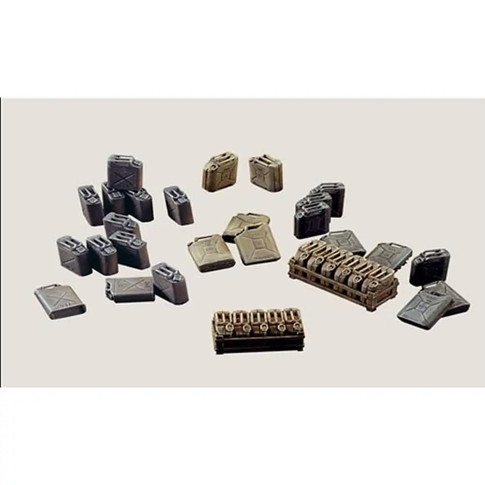 Jerricans - Italeri 402 - 1/35