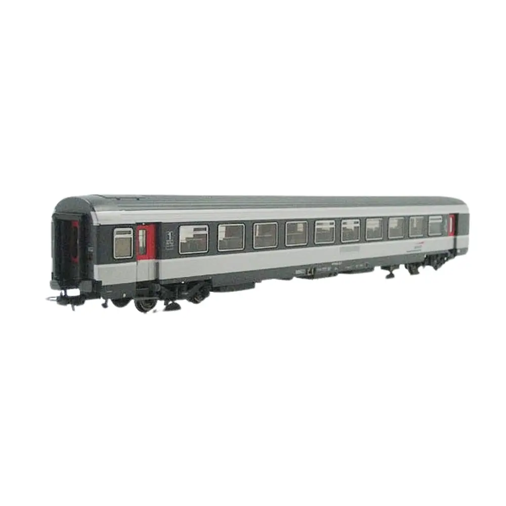 Voiture VTU première classe A10tu livrée corail - LS Models 40165 - HO 1/87