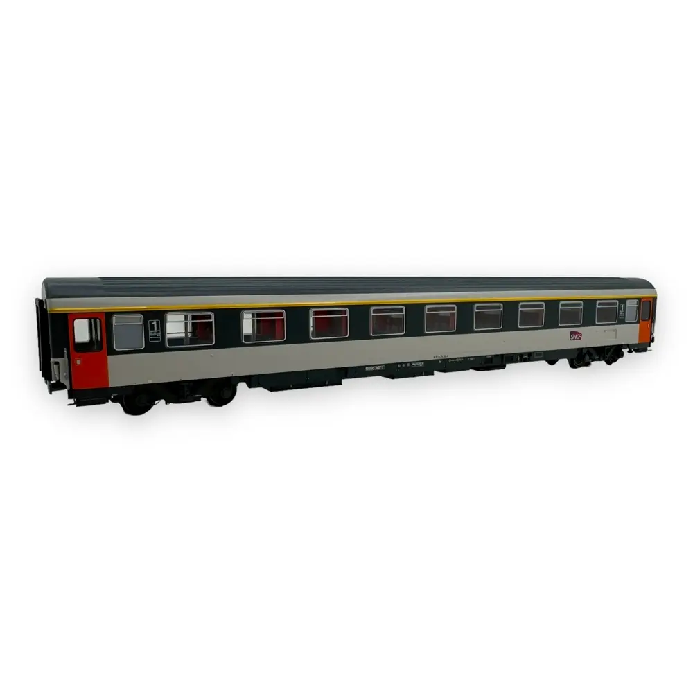 Voiture voyageurs VSE A9u livrée corail, logo carmillon - LS Models 40383 - HO 1/87 - SNCF - Ep VI - 2R