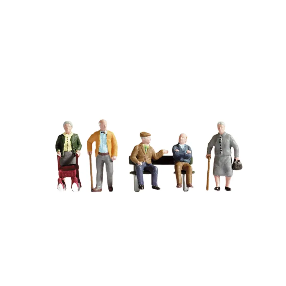 Lot de 5 personnes âgées NOCH 15551- HO 1/87