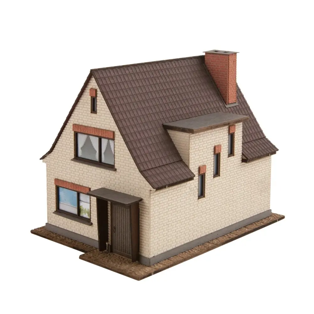 Petite maison de lotissement Laser-cut NOCH 66604 - HO 1/87 - 122x99x89 mm