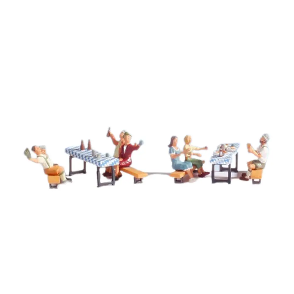 Lot de 6 personnages sur la terrasse d'une brasserie Noch 15832 - HO 1:87