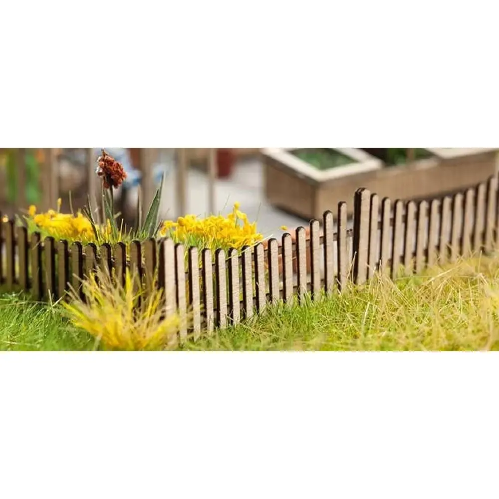 Clôture en planches - NOCH 14230 - HO 1/87 - 420x15mm de haut