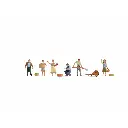 Pack de 6 personnages "Les agriculteurs" avec accessoires NOCH 15617 - HO : 1/87ème