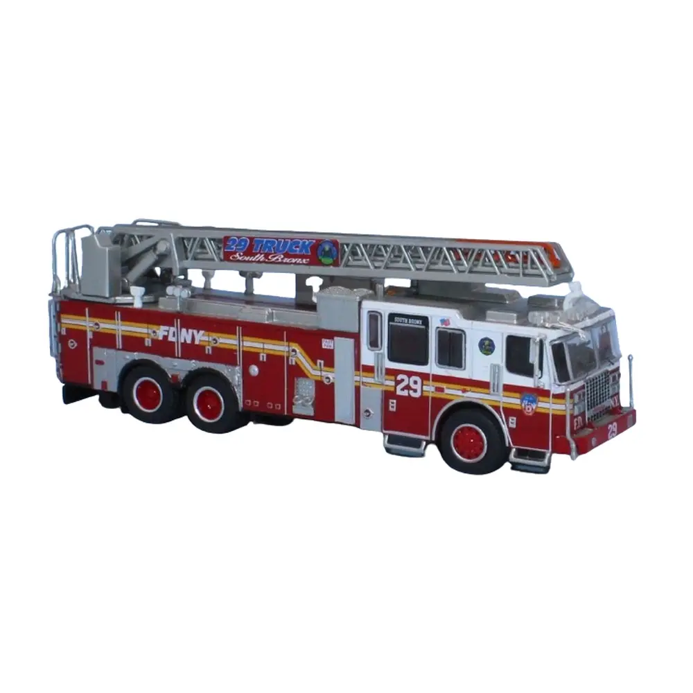Ferrara Ultra - FDNY - Bronx - Ladder 29 (Port Morris) - 2013 - PCX 870690 - HO 1/87