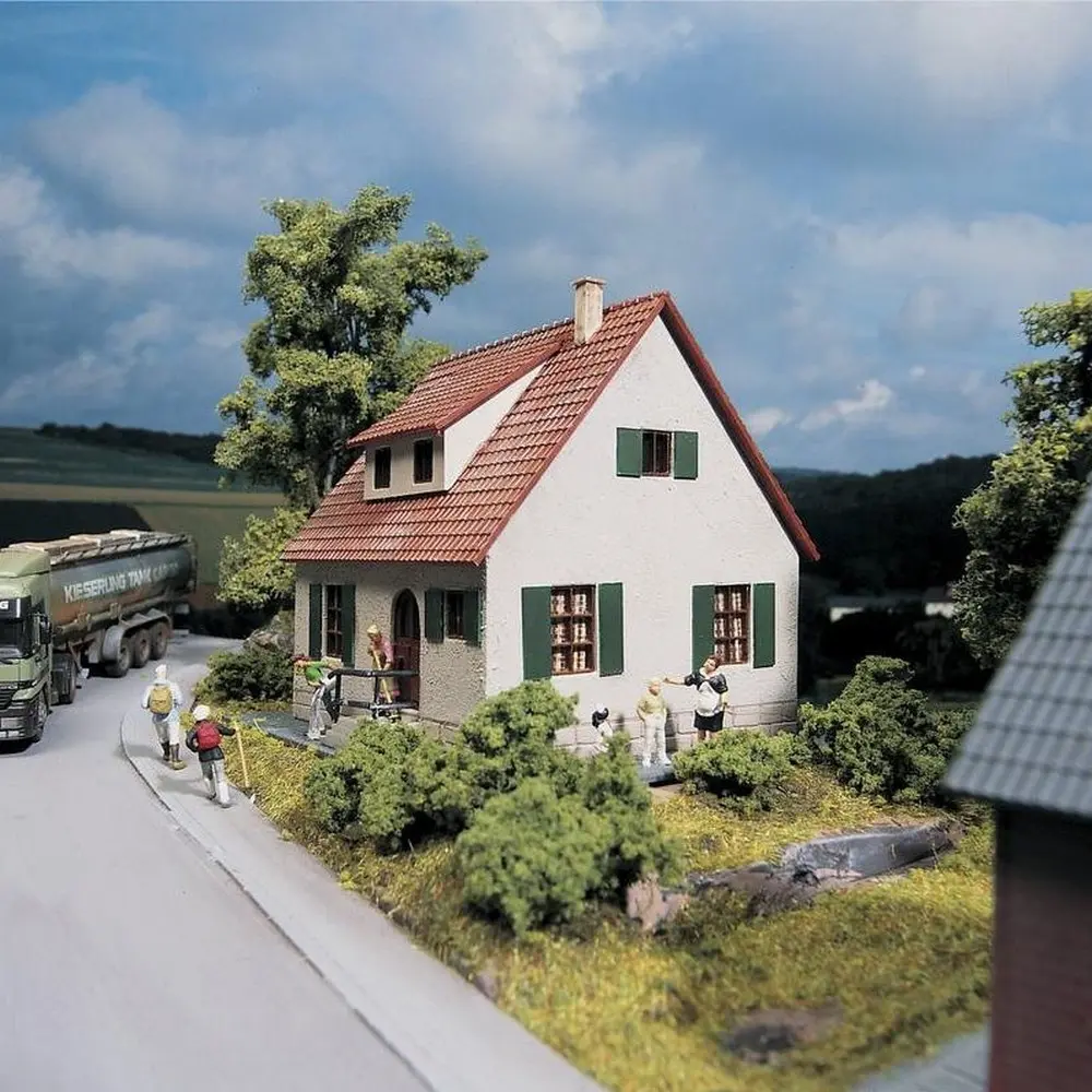 Maison Pavillon - PIKO 61826 - HO 1/87 - 105 x 99 x 99 mm