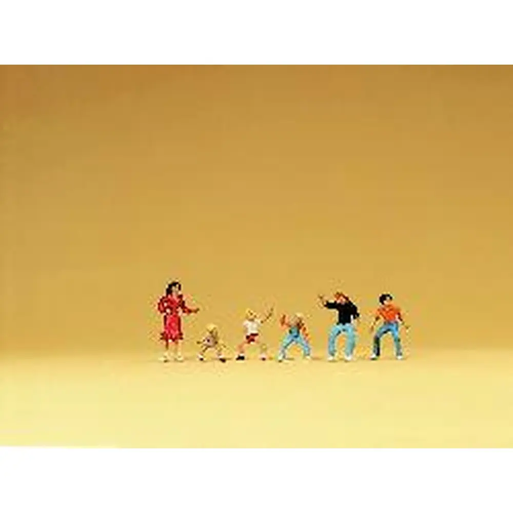 6 enfants sur manège - Preiser 79063 - N 1/160