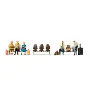 Lot de 5 voyageurs assis sur des sièges avec leurs bagages - PREISER 10660 - HO 1/87